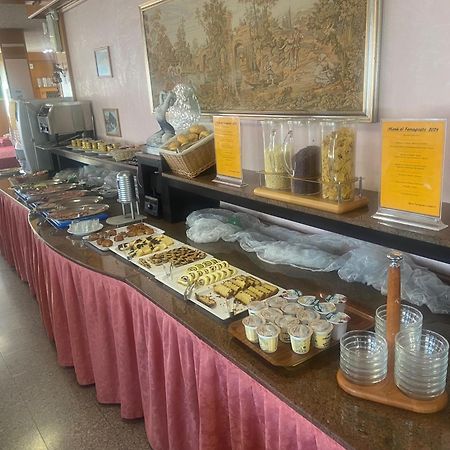 Hotel Olisamir カヴェダーゴ エクステリア 写真