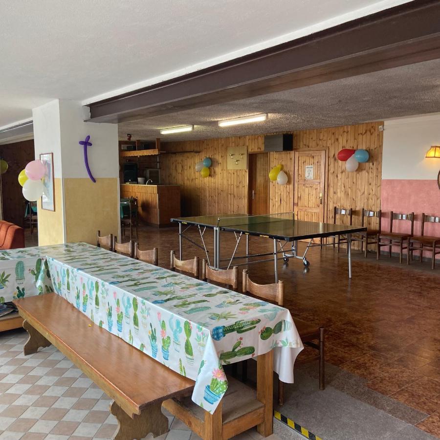 Hotel Olisamir カヴェダーゴ エクステリア 写真